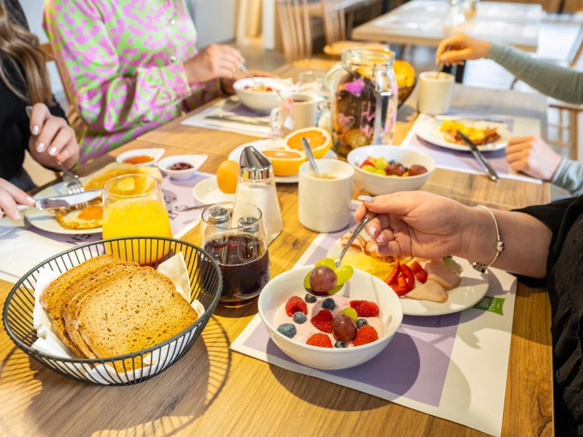 Ibis Styles Graz Messe Hotel Bagian luar foto